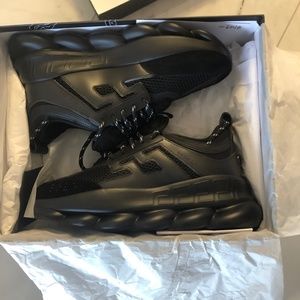VERSACE BRAND NEW MEN'S SNEAKERS -  CHAIN REACTION SNEAKERS----